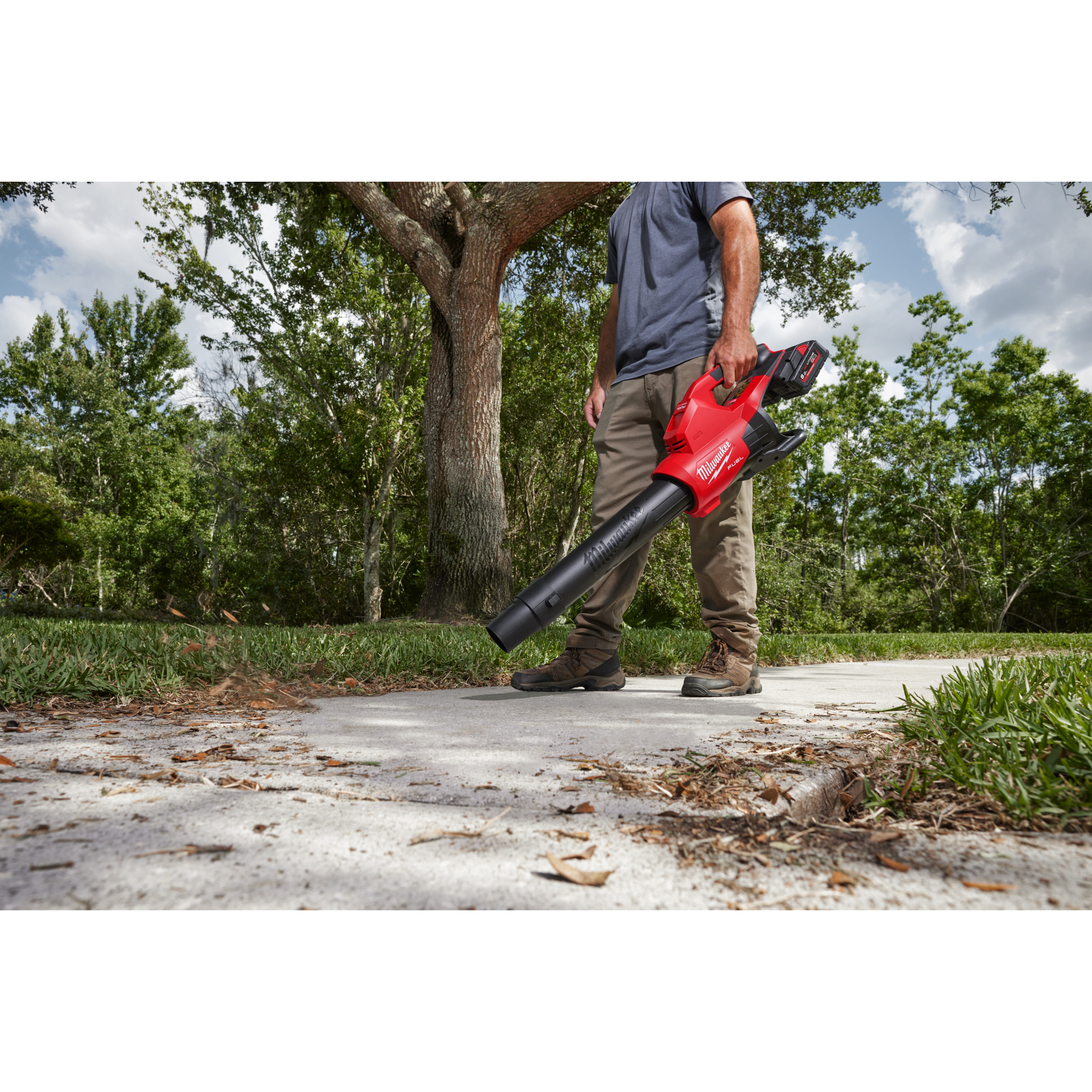 MILWAUKEE M18 F2BL-0 akkupuhallin - Milwaukee Puutarhakoneet - 4933479987 - 2