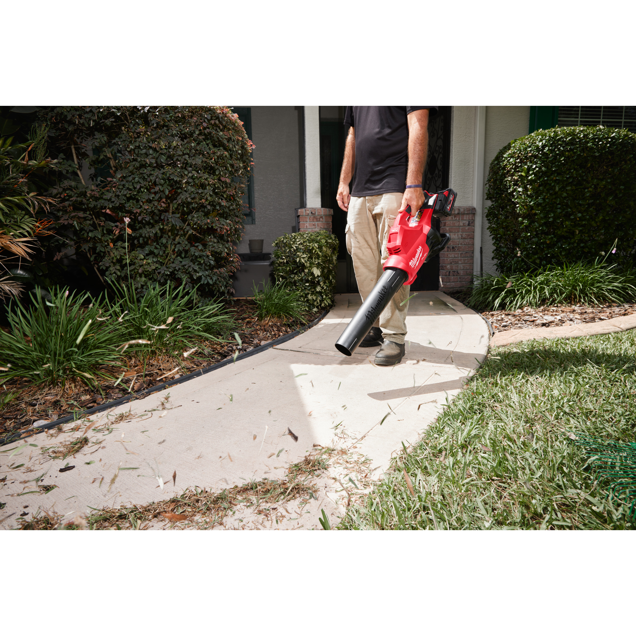 MILWAUKEE M18 F2BL-0 akkupuhallin - Milwaukee Puutarhakoneet - 4933479987 - 4
