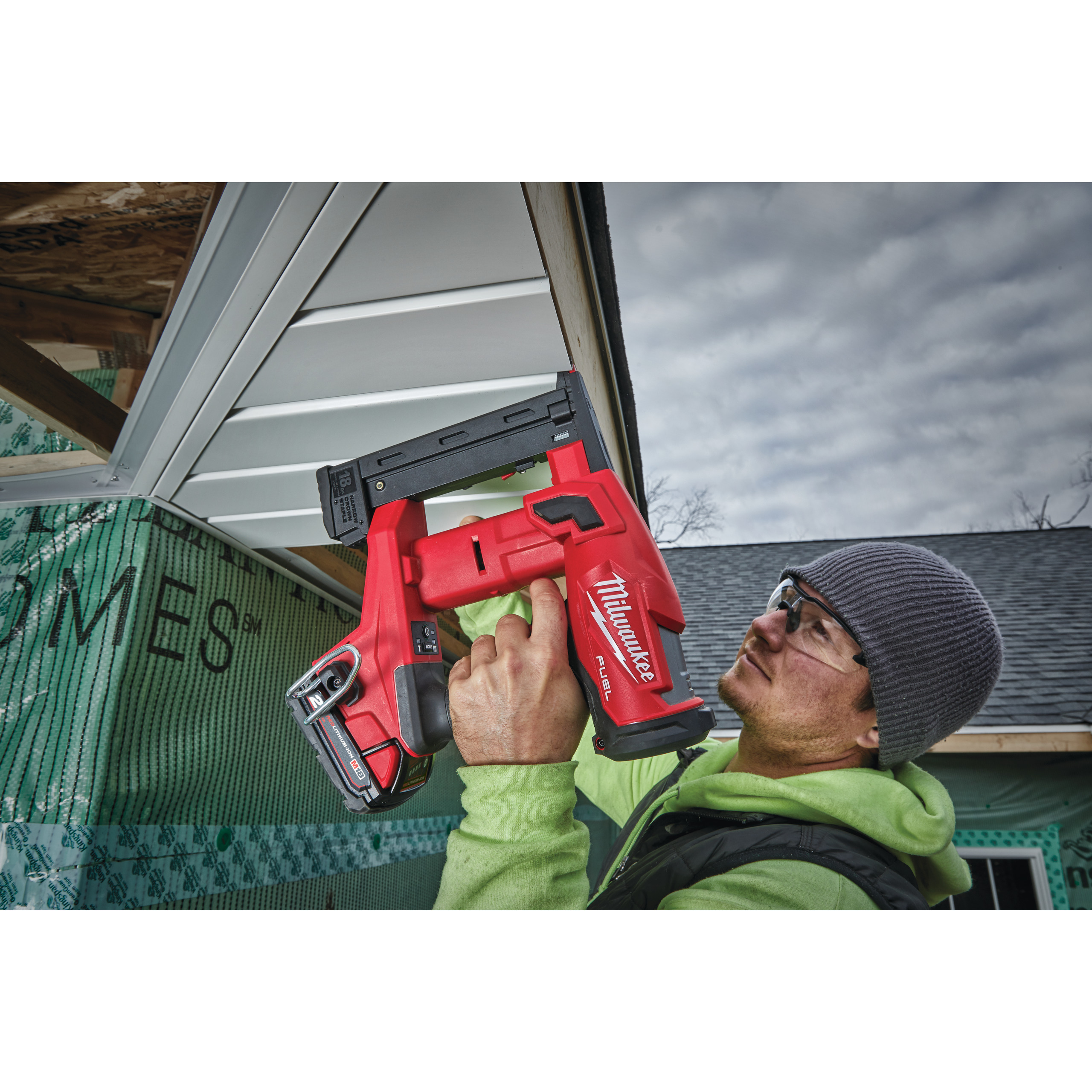 MILWAUKEE M18 FNCS18GS-0X hakasnaulain - Milwaukee Naulaimet ja kompressorit - 4933471942 - 2